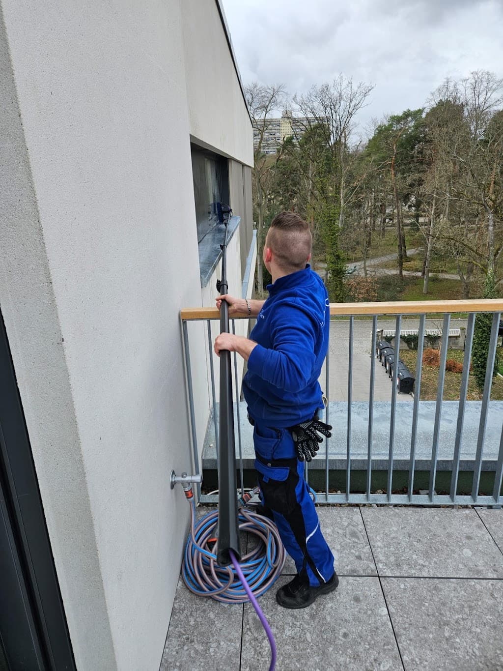 GLANZMACHER - Die Fensterputzer in Berlin