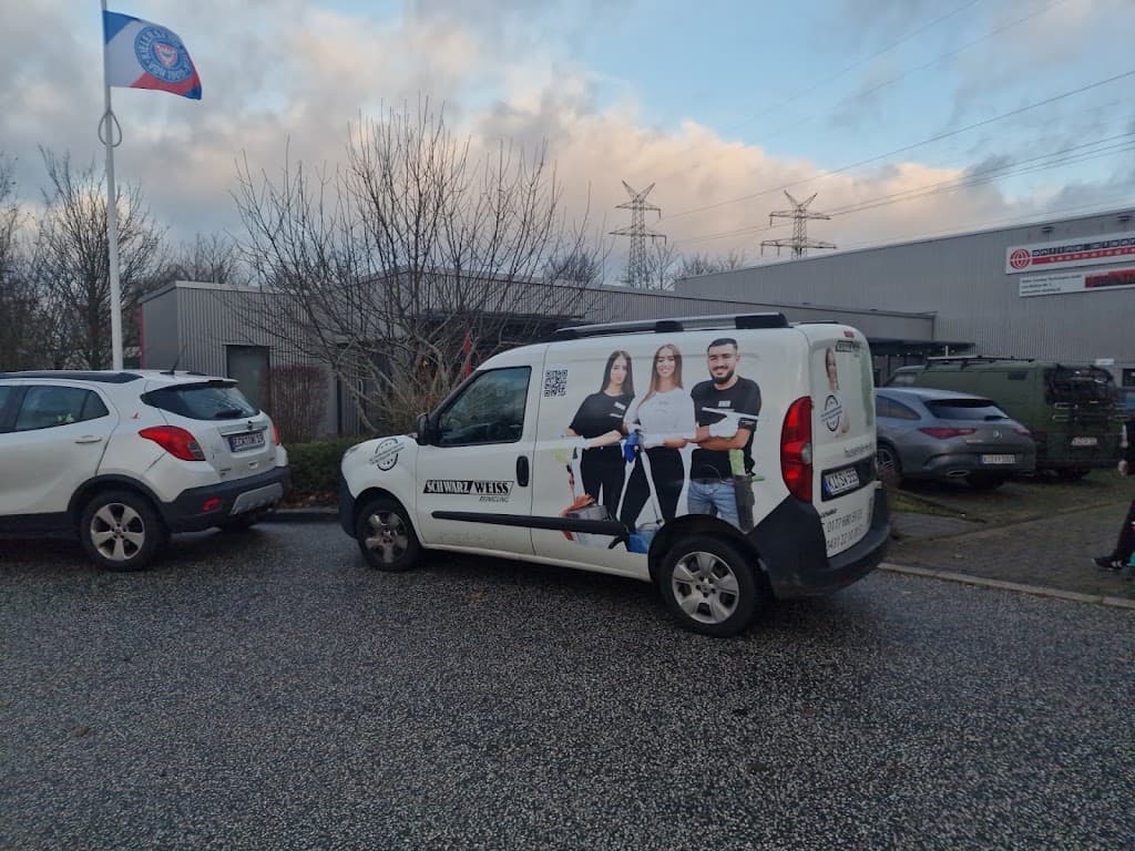 Schwarz Weiss Gebäudereinigung Kiel