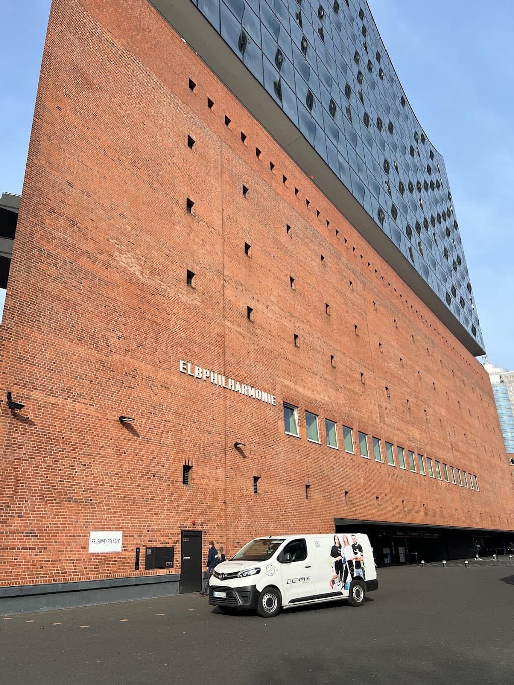 Schwarz Weiss Gebäudereinigung Hamburg Ost