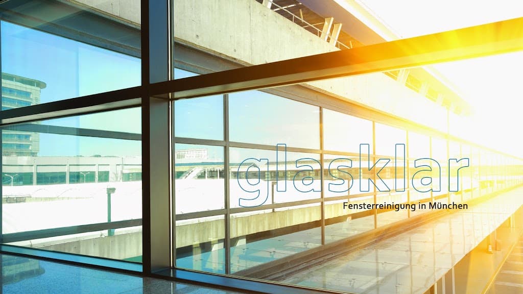 glasklar Fensterreinigung