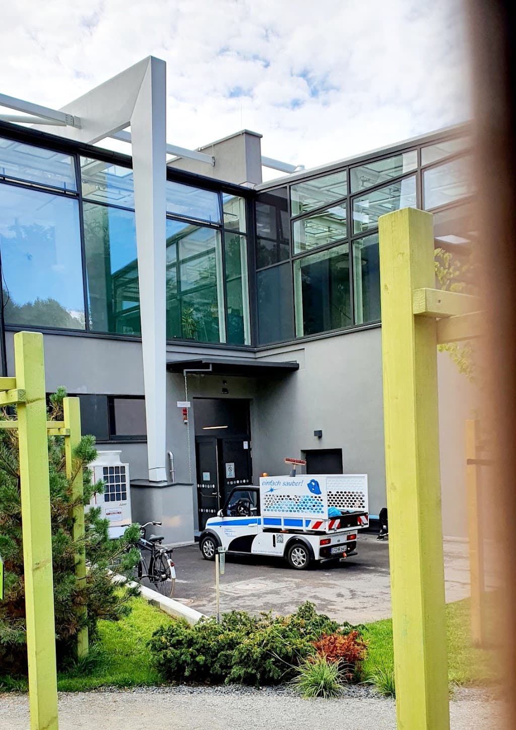 Moderne Raumpflege GmbH BOGE