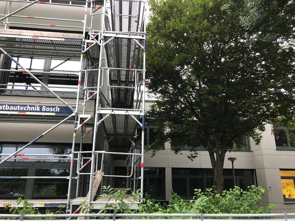 Klare Fenster Vertreibt Gespenster - Gebäudereinigung & Co
